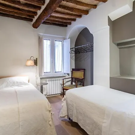 Torre Dei Leoni House - Caterina Apartment *